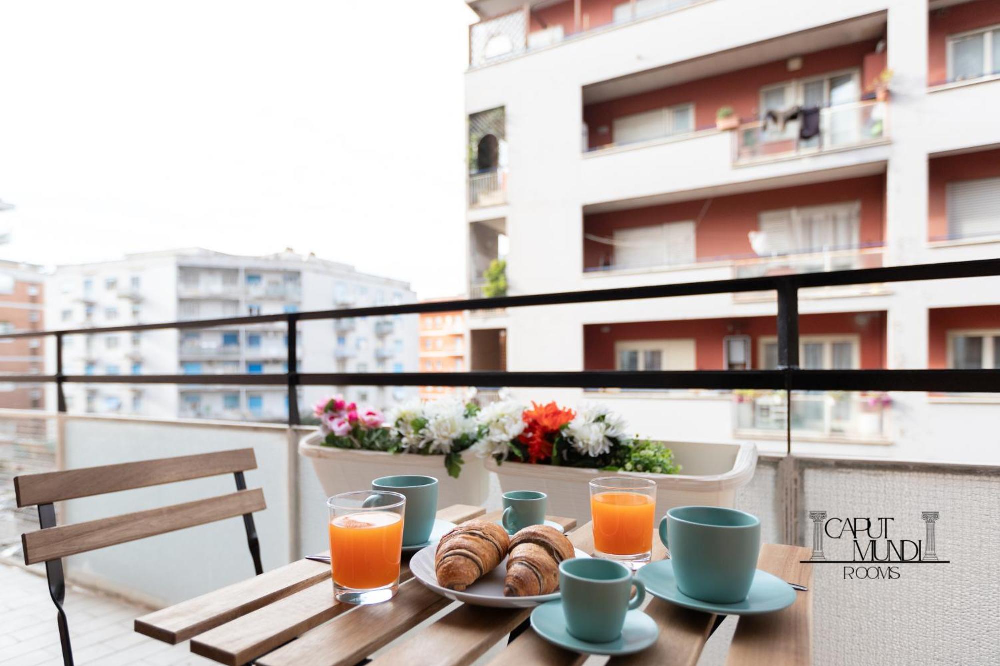 Caput Mundi Rooms - 100Mt To Metro A, Terrace, A-C, 15 Min To Center Rome Exterior photo
